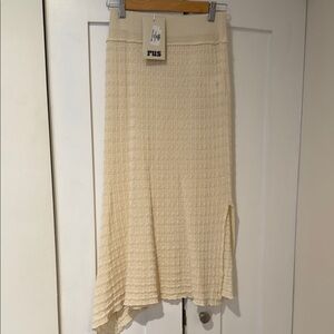 Elegant Cream Midi Skirt